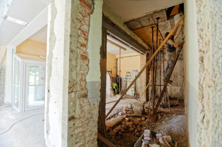 choosing the right skip for house renovations